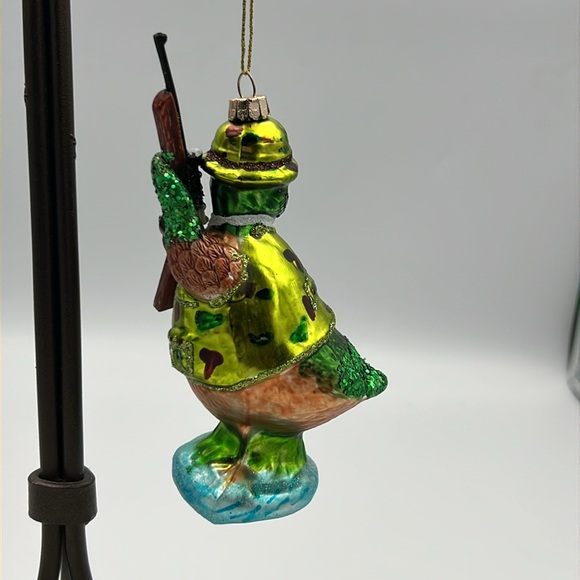 Painted and embellished Glass Duck hunter Hunting Christmas tree ornament Rare - Picture 2 of 6